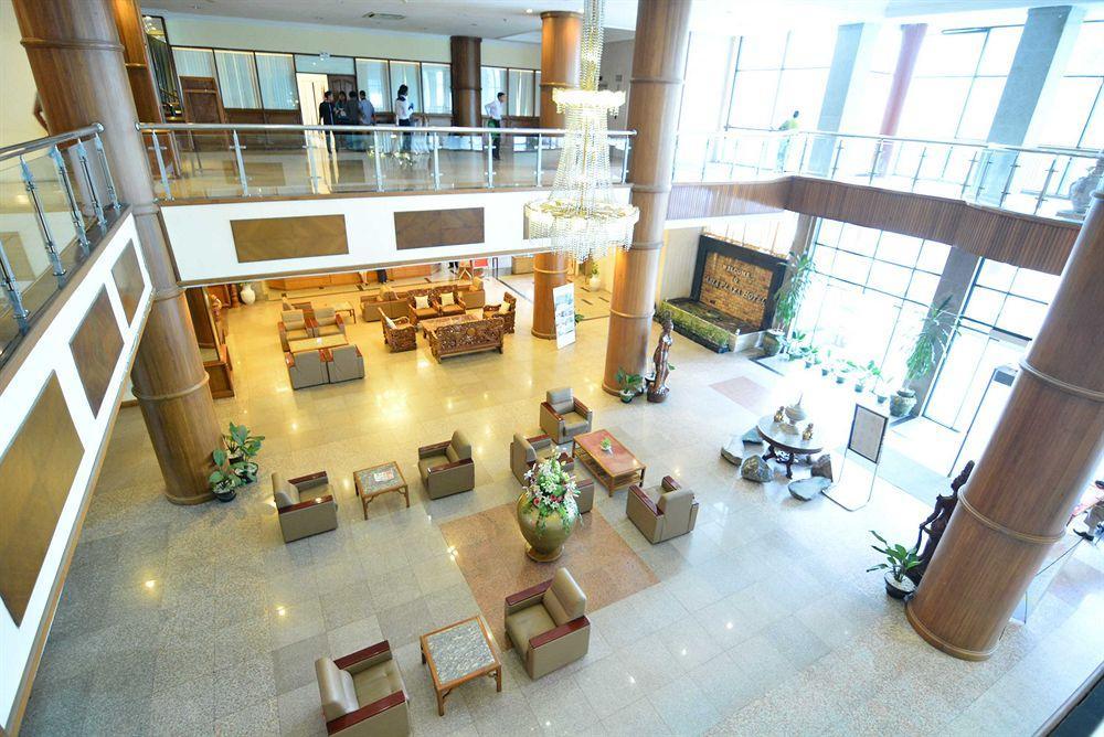Asia Plaza Hotel Янгон Экстерьер фото
